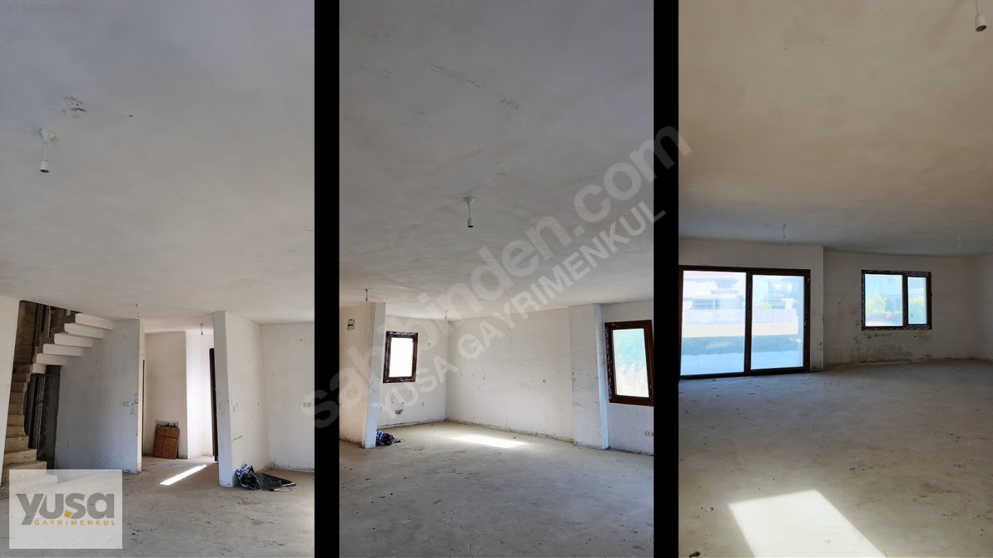 Silivri Sancaktepe'de Havuzlu Sitede Deniz Manzaralı Villa