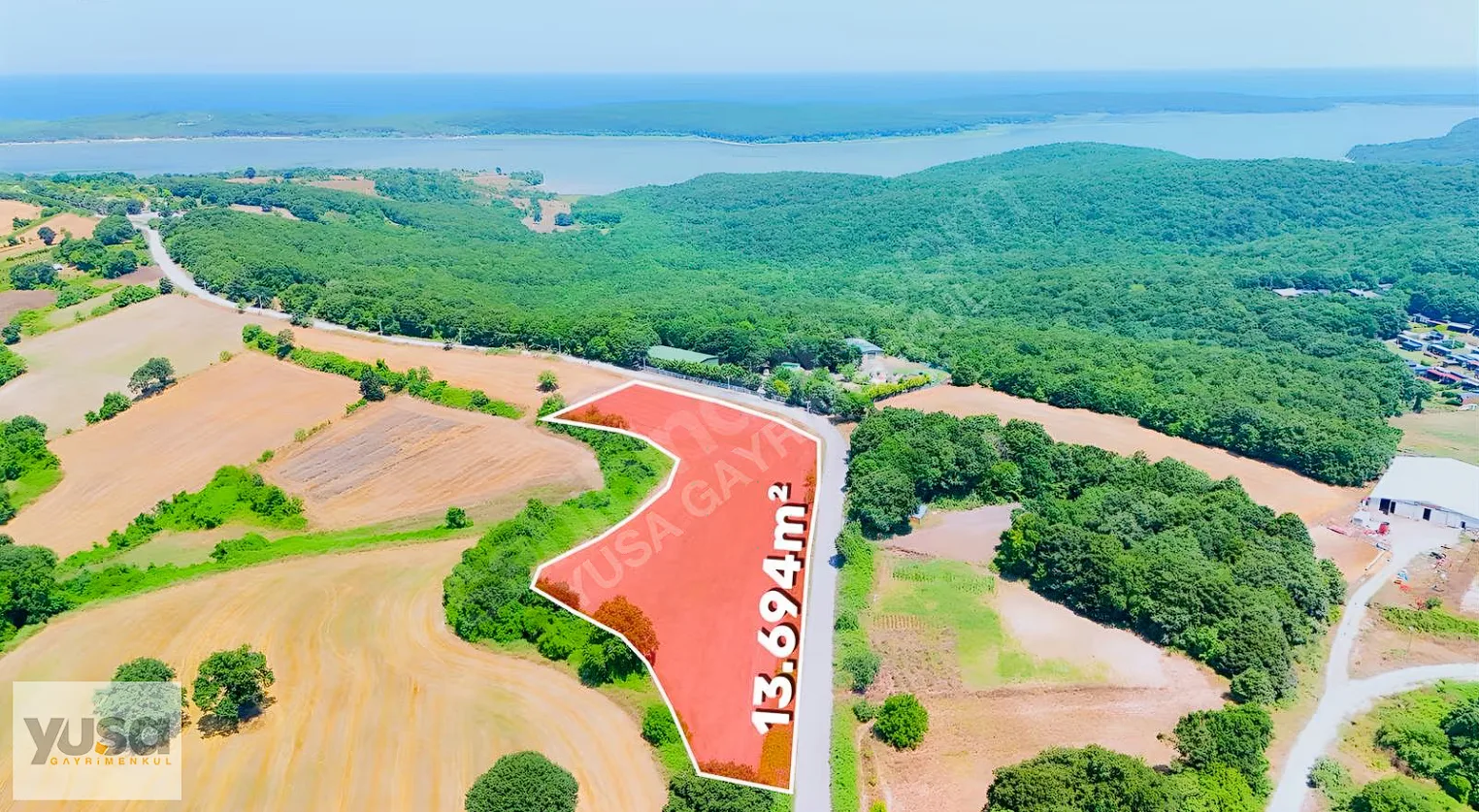 Çatalca Celepköy 13dönüm Tek Tapu 300 metre Asfalt Cephe
