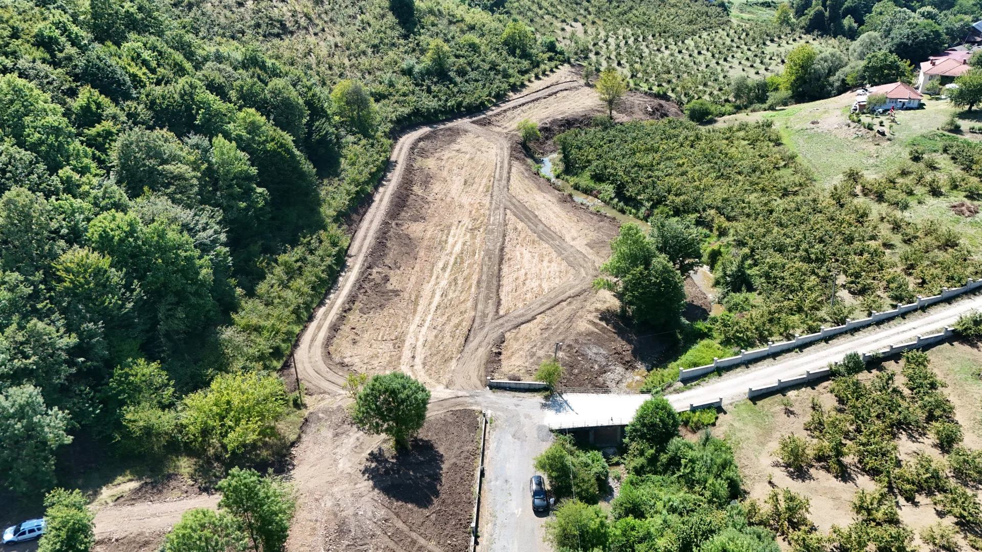Yuşa'dan Sakarya Hendek Çukurhan'da 150m2 Arsa